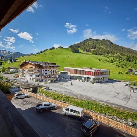 Hubertushof Σάαλμπαχ-Χίντεργκλεμ