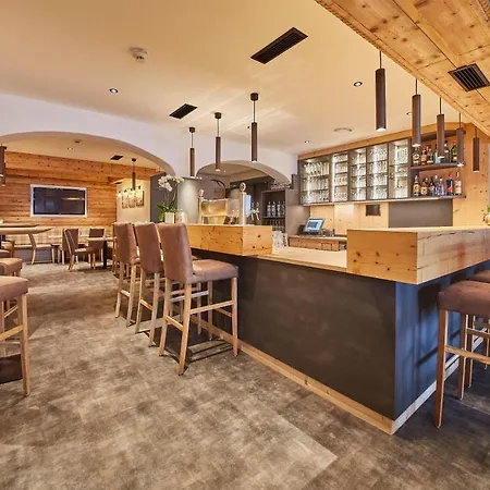 Hubertushof Otel Saalbach-Hinterglemm