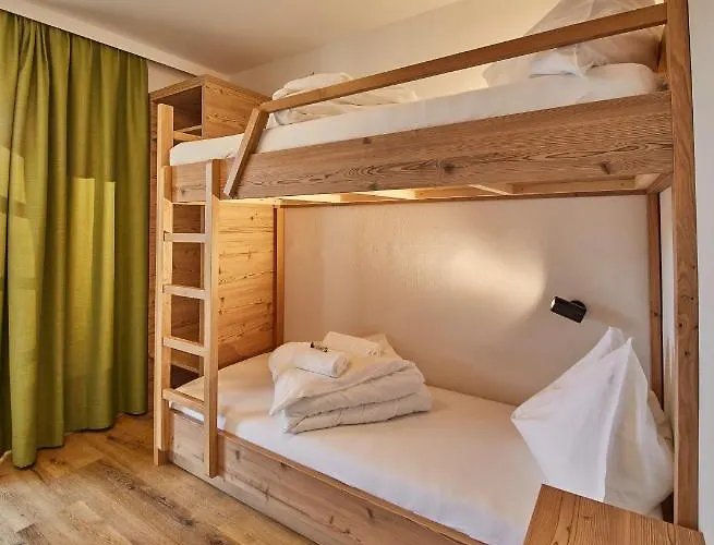 Hubertushof 3*