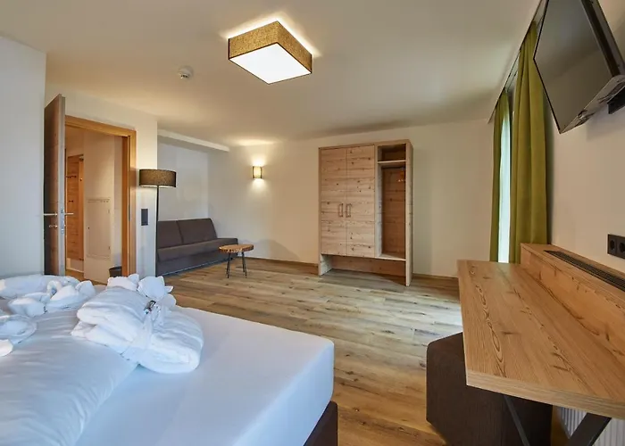 Hubertushof Hotel 3*